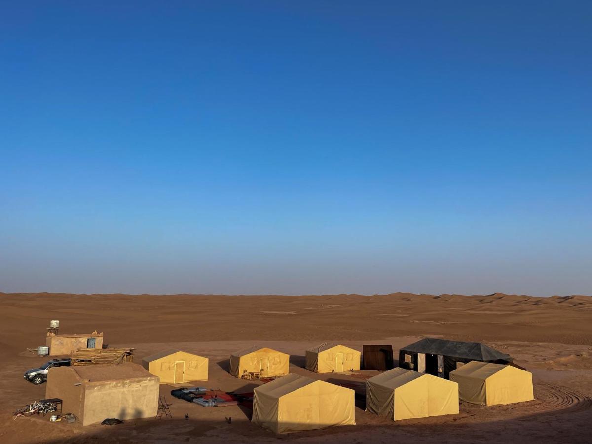 Bivouac Les Nomades & Foum Zguid To Chegaga Tours Hotel Exterior photo